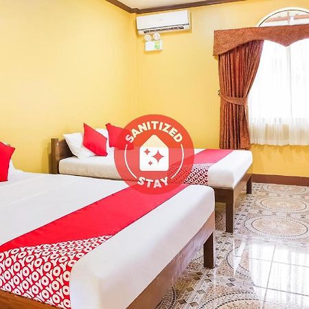 Oyo 422 Villa Emilia Pension House Panglao Zewnętrze zdjęcie