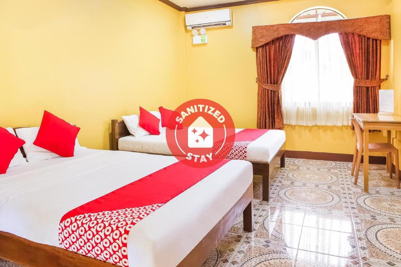 Oyo 422 Villa Emilia Pension House Panglao Zewnętrze zdjęcie