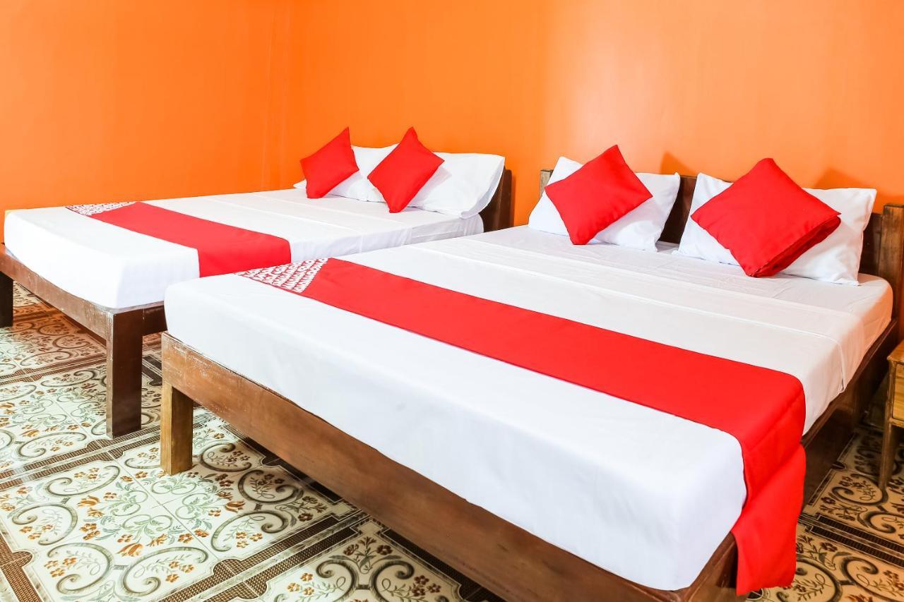 Oyo 422 Villa Emilia Pension House Panglao Zewnętrze zdjęcie