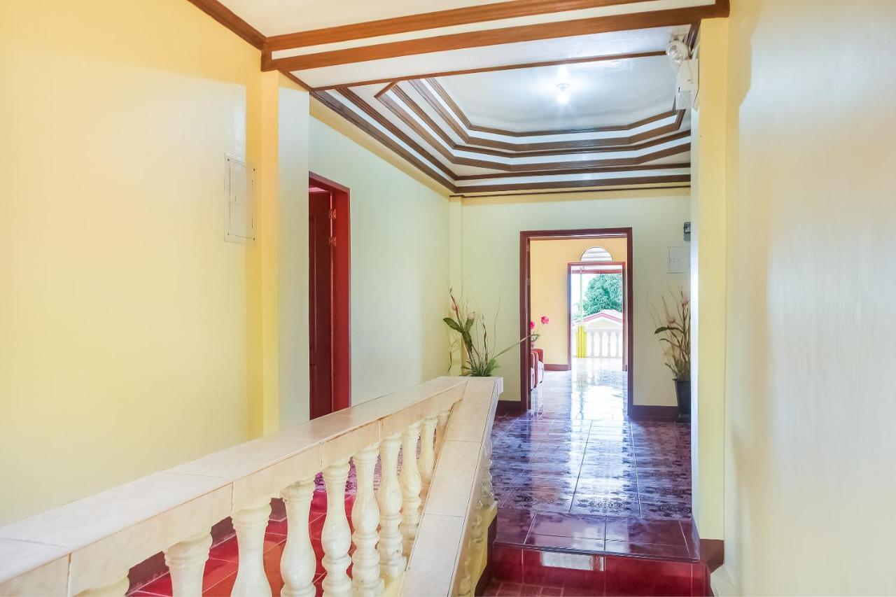 Oyo 422 Villa Emilia Pension House Panglao Zewnętrze zdjęcie