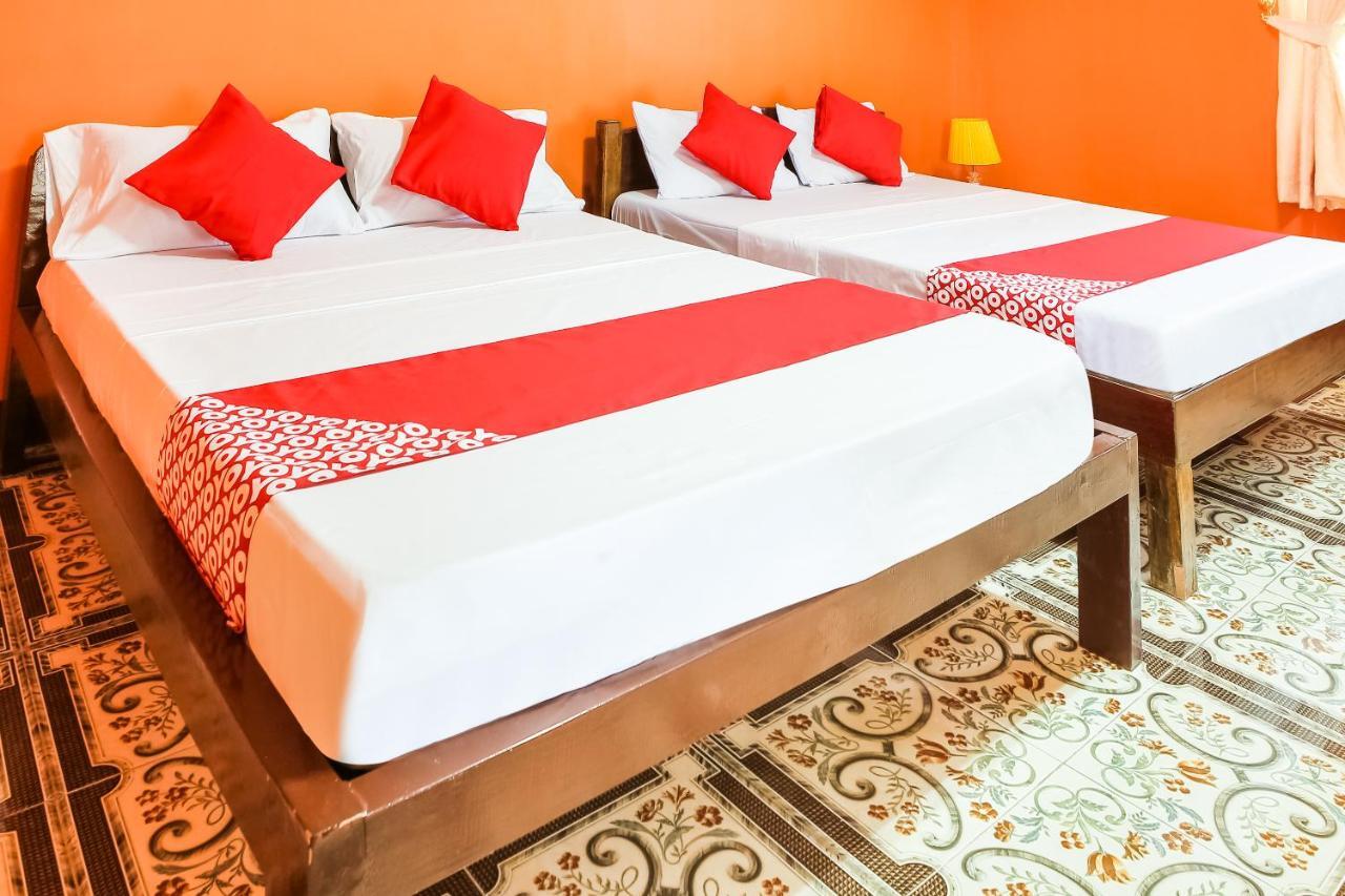 Oyo 422 Villa Emilia Pension House Panglao Zewnętrze zdjęcie