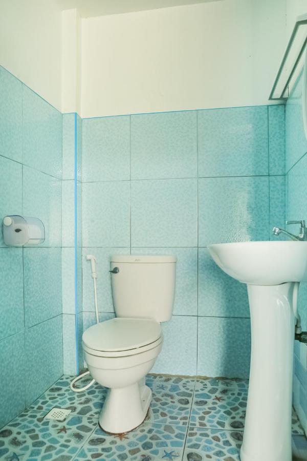 Oyo 422 Villa Emilia Pension House Panglao Zewnętrze zdjęcie